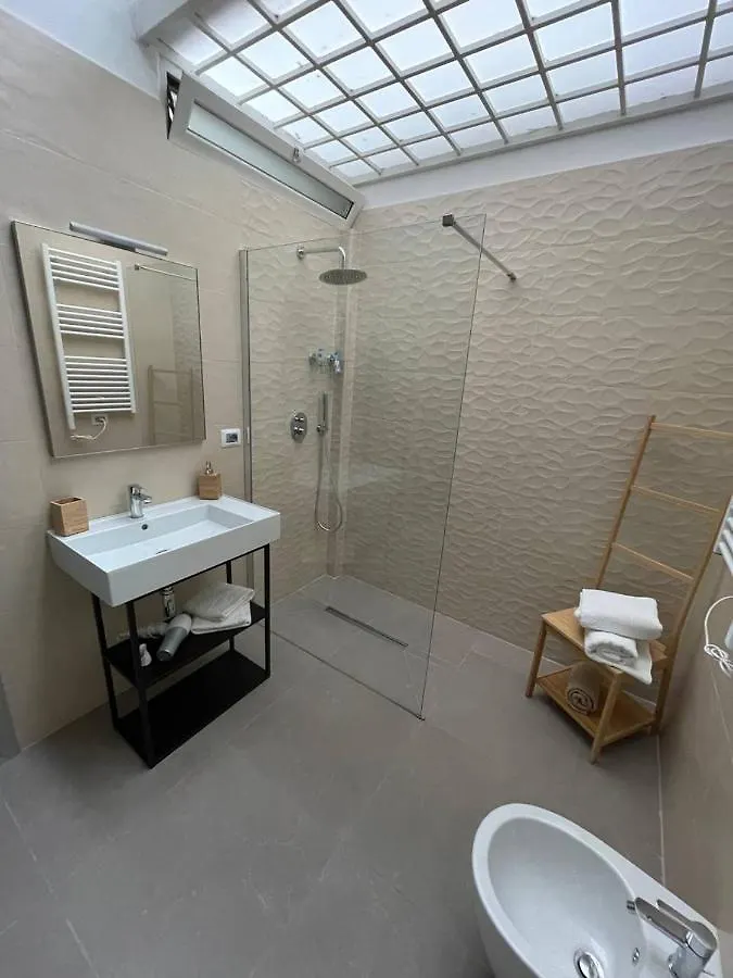 Alex Comfort House Bari Apartmán